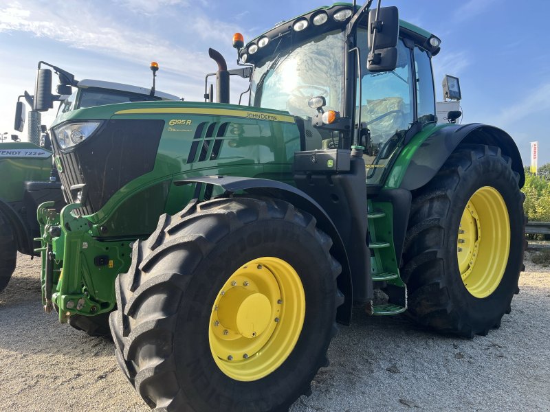 Traktor типа John Deere 6195R, Gebrauchtmaschine в PONTIVY (Фотография 1)