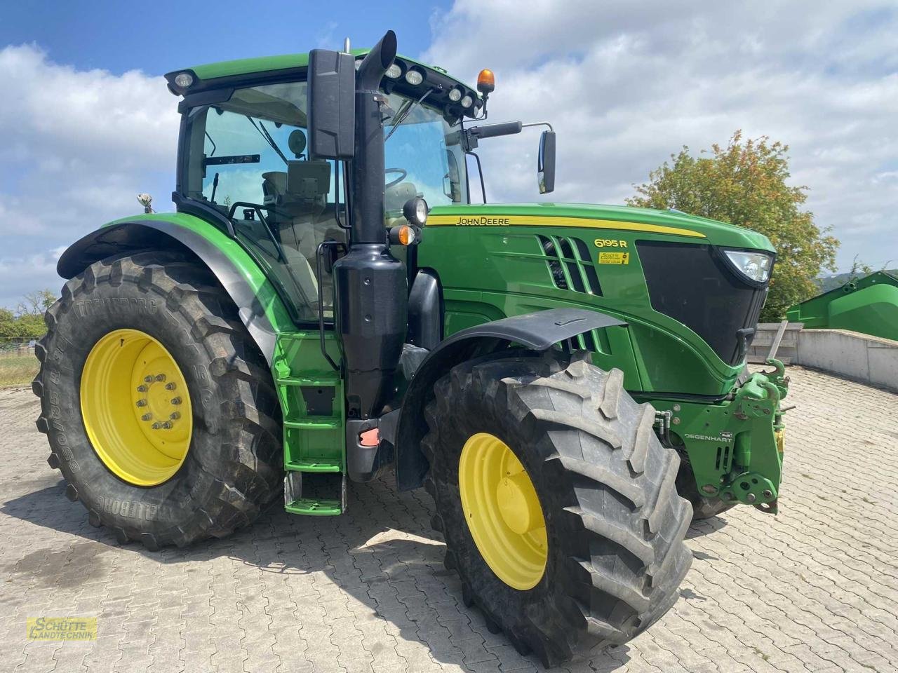 Traktor типа John Deere 6195R, Gebrauchtmaschine в Marsberg-Giershagen (Фотография 2)