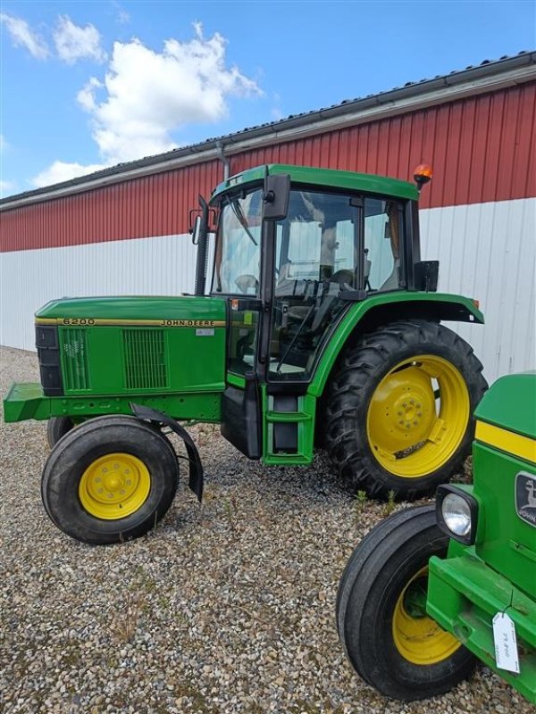 Traktor des Typs John Deere 6200, Gebrauchtmaschine in Ejstrupholm (Bild 3)