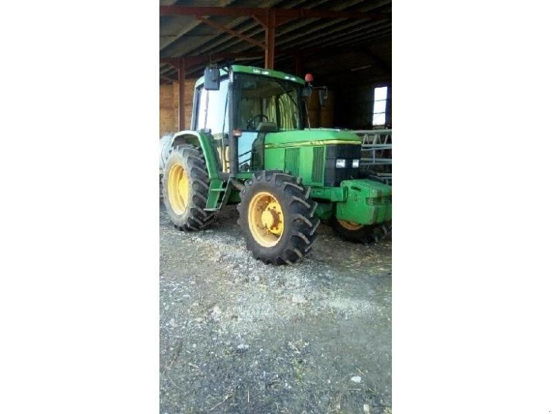 Traktor типа John Deere 6200, Gebrauchtmaschine в SAINT-GERMAIN DU PUY (Фотография 1)