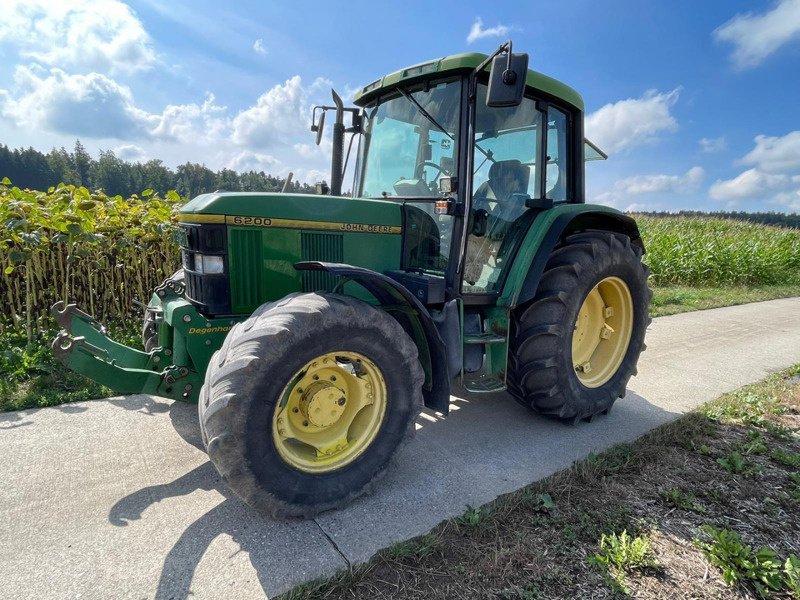 Traktor типа John Deere 6200, Gebrauchtmaschine в Hindelbank (Фотография 1)