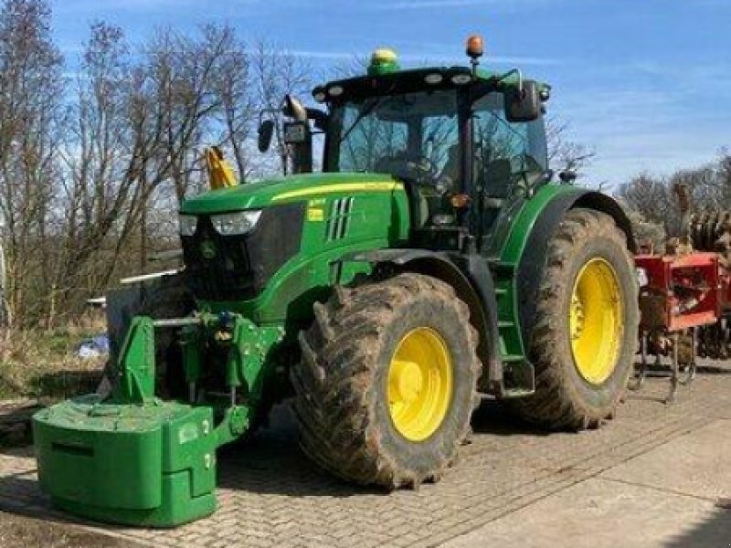 Traktor des Typs John Deere 6210 mit MOTORSCHADEN, Gebrauchtmaschine in Herxheim (Bild 1)