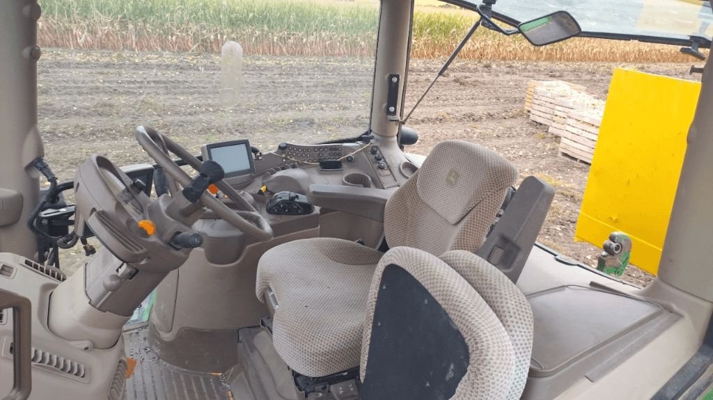 Traktor Türe ait John Deere 6210 R, Gebrauchtmaschine içinde ENNEZAT (resim 2)