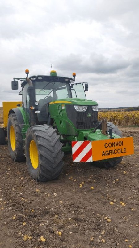 Traktor typu John Deere 6210 R, Gebrauchtmaschine w ENNEZAT (Zdjęcie 1)