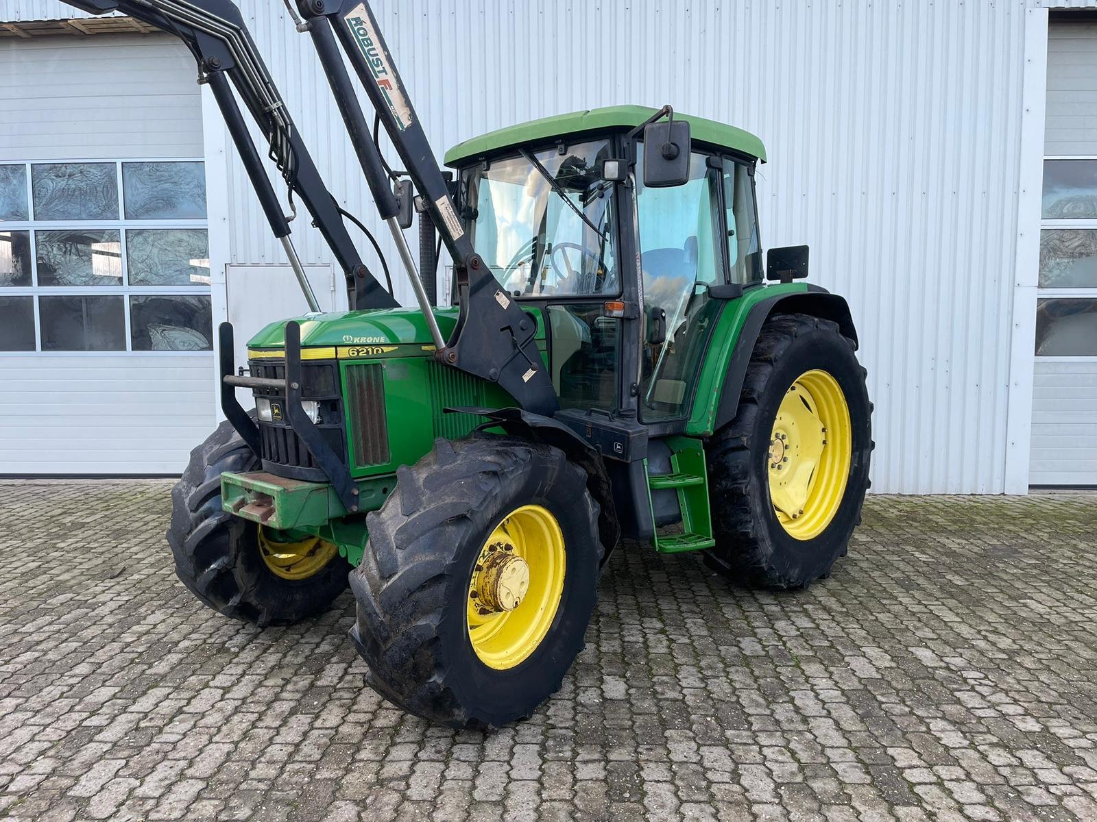 Traktor Türe ait John Deere 6210, Gebrauchtmaschine içinde Dinklage (resim 1)