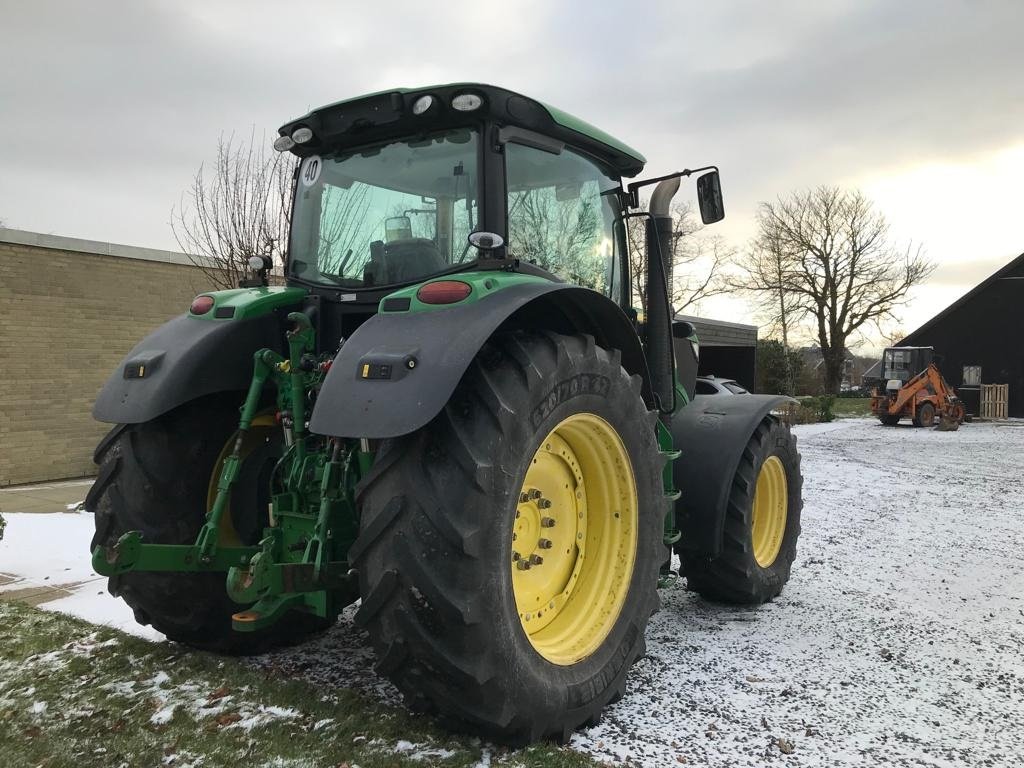 Traktor tip John Deere 6210R Auto Trac ready. Front lift. Auto Power. TLS. Ring til Ulrik på 40255544. Jeg snakker Jysk, tysk og engelsk., Gebrauchtmaschine in Kolding (Poză 6)