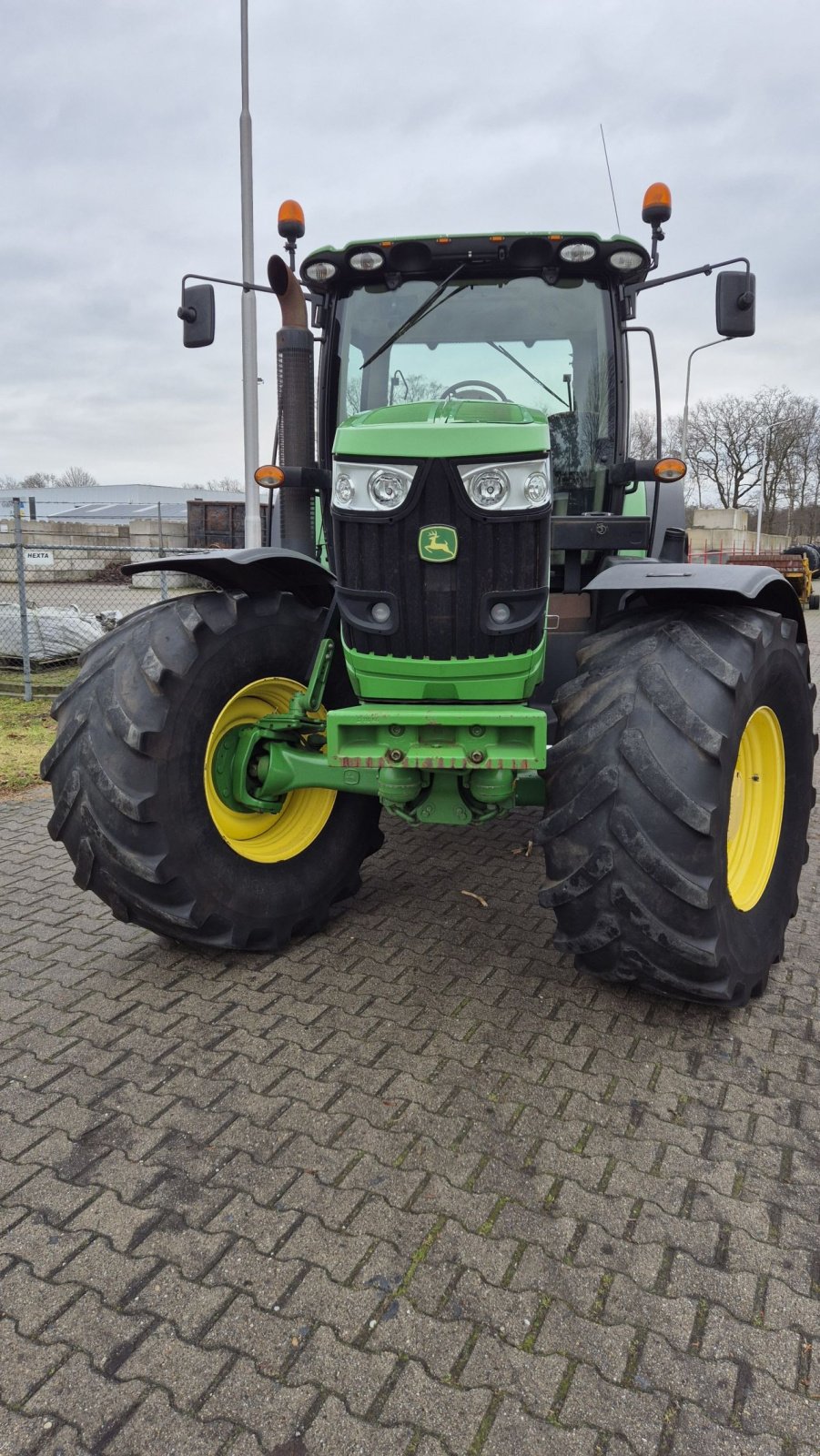 Traktor des Typs John Deere 6210R DD 50Kmh. Lucht TLS, Gebrauchtmaschine in Schoonebeek (Bild 3)