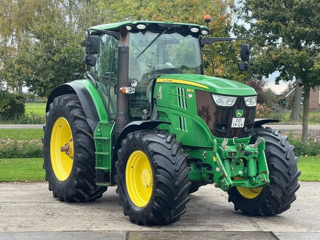 Traktor of the type John Deere 6210R Direct Drive Airco FH FP 6210R Direct drive FH FP, Gebrauchtmaschine in Ruinerwold (Picture 1)