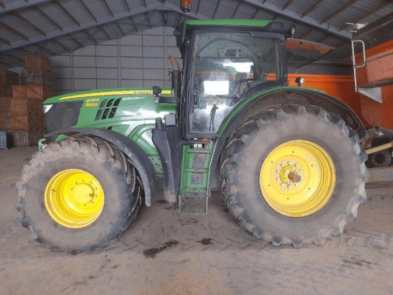 Traktor a típus John Deere 6210R, Gebrauchtmaschine ekkor: Richebourg (Kép 1)