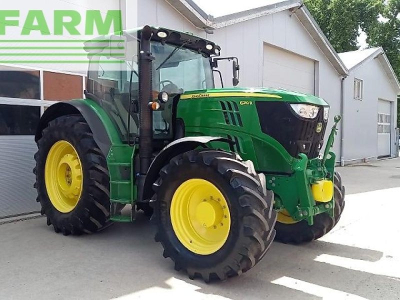 Traktor del tipo John Deere 6210r, Gebrauchtmaschine en SKARBIMIERZ – OSIEDLE (Imagen 1)