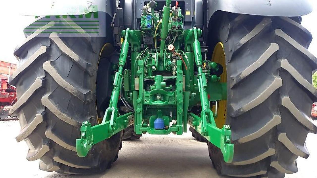 Traktor typu John Deere 6210r, Gebrauchtmaschine w SKARBIMIERZ – OSIEDLE (Zdjęcie 11)