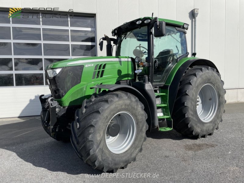 Traktor типа John Deere 6210R, Gebrauchtmaschine в Rietberg