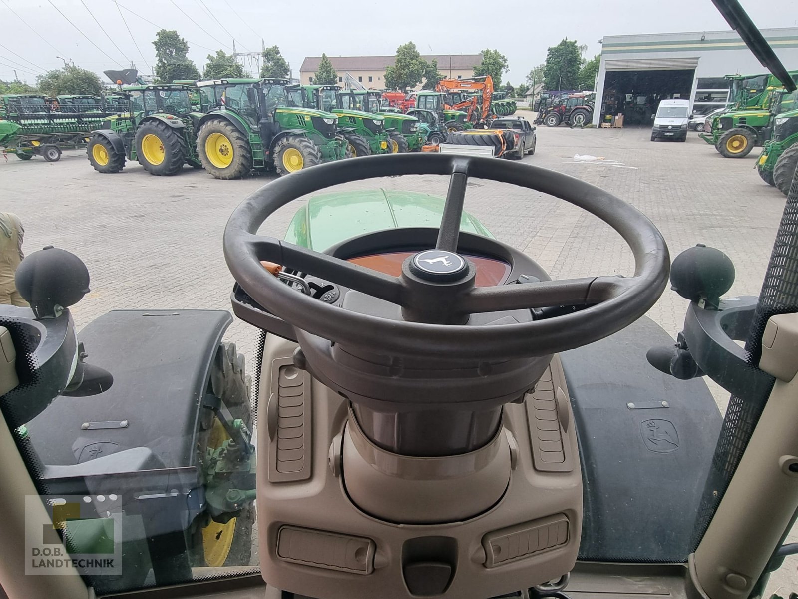 Traktor typu John Deere 6210R, Gebrauchtmaschine v Regensburg (Obrázek 12)