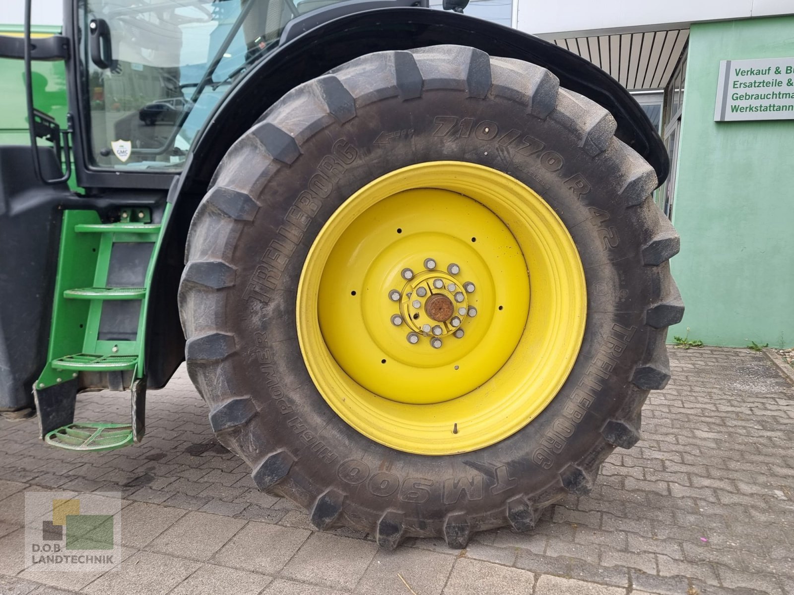 Traktor van het type John Deere 6210R, Gebrauchtmaschine in Regensburg (Foto 9)