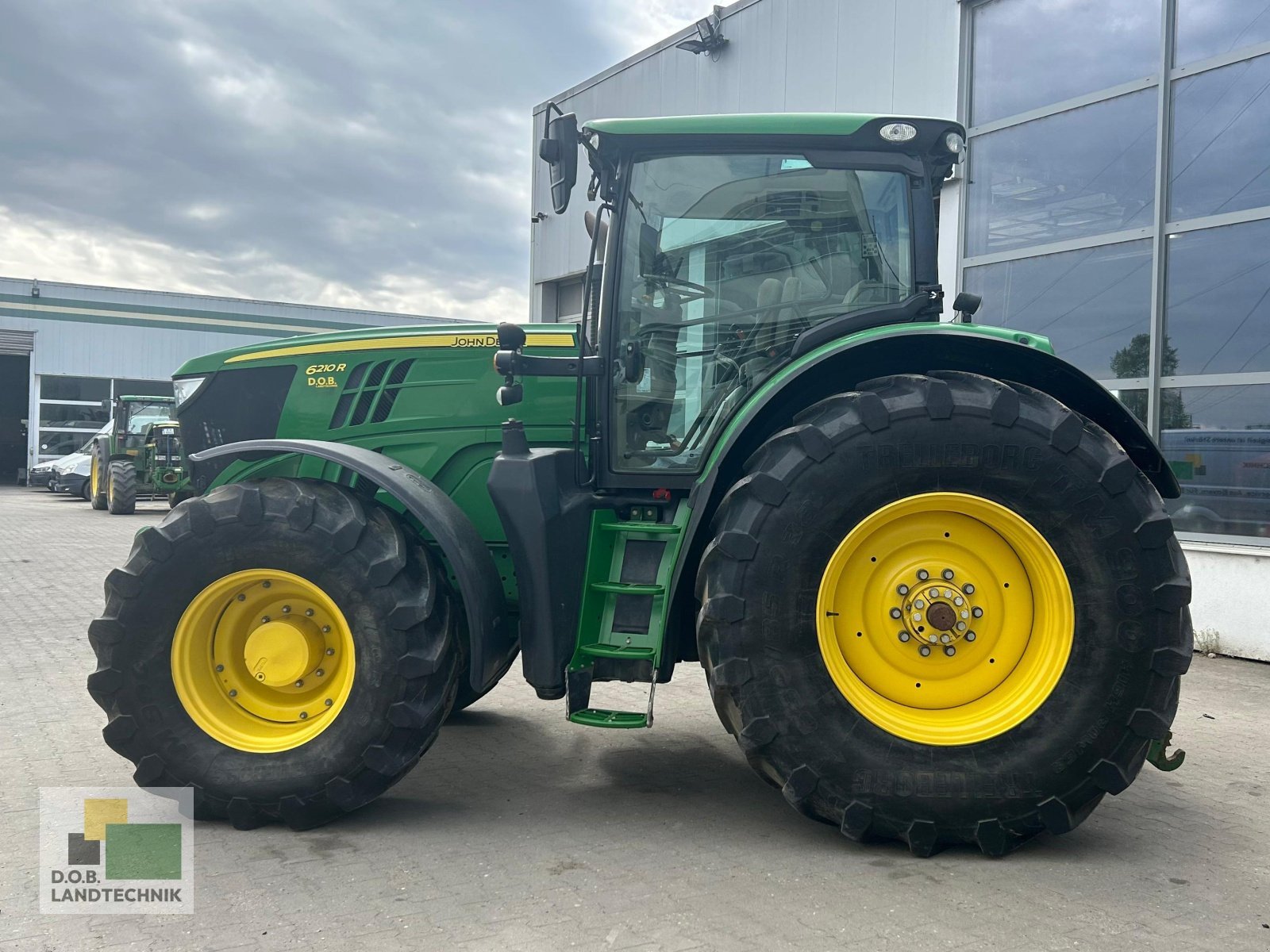 Traktor a típus John Deere 6210R, Gebrauchtmaschine ekkor: Regensburg (Kép 12)