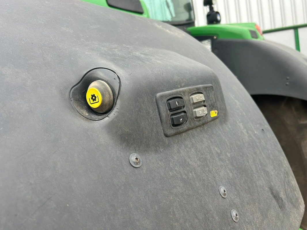 Traktor typu John Deere 6210R, Gebrauchtmaschine w Sittensen (Zdjęcie 8)