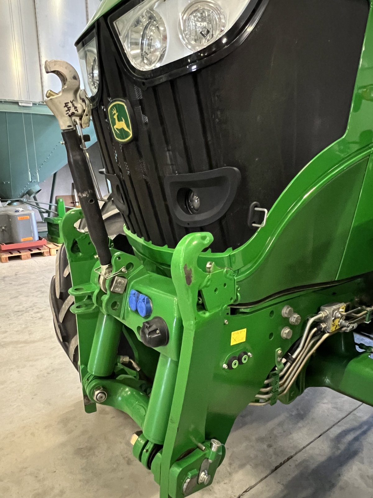 Traktor Türe ait John Deere 6210R, Gebrauchtmaschine içinde Schwabmünchen (resim 11)