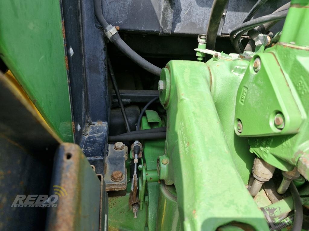 Traktor typu John Deere 6210SE, Gebrauchtmaschine w Neuenkirchen-Vörden (Zdjęcie 29)