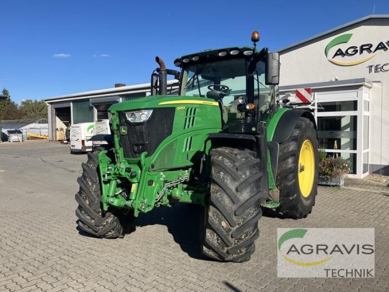 Traktor a típus John Deere 6215 R AUTO POWR, Gebrauchtmaschine ekkor: Königslutter (Kép 1)