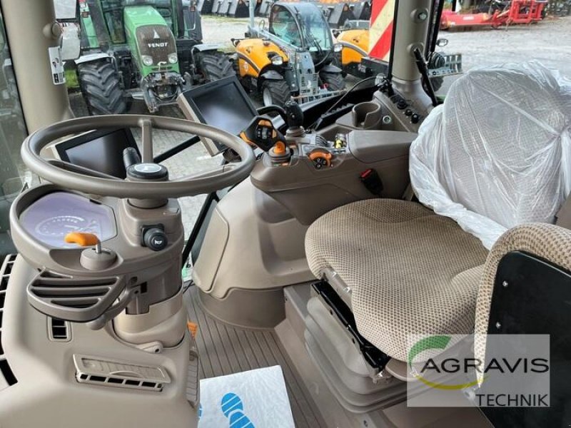 Traktor typu John Deere 6215 R AUTO POWR, Gebrauchtmaschine w Calbe / Saale (Zdjęcie 10)