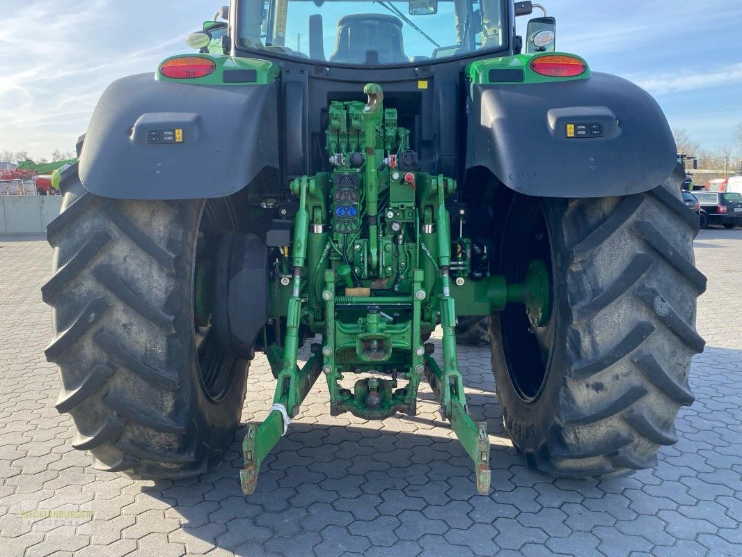 Traktor Türe ait John Deere 6215 R + GPS Starfire 3000, Gebrauchtmaschine içinde Mühlengeez (resim 5)