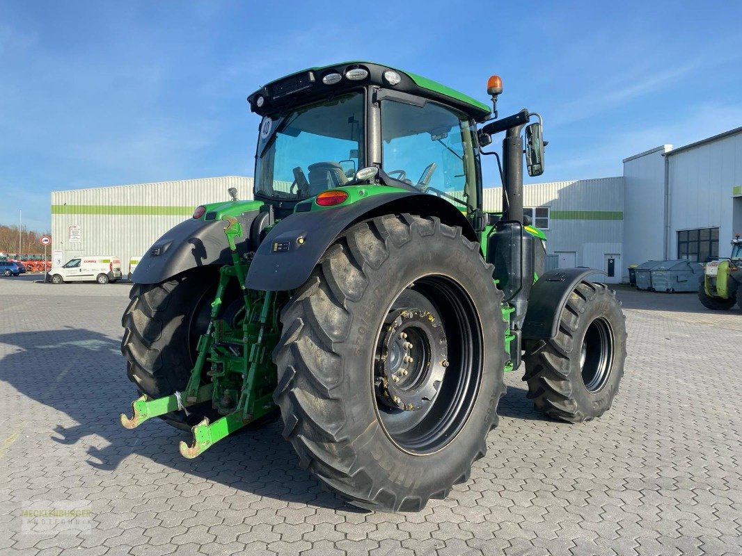 Traktor a típus John Deere 6215 R + GPS Starfire 3000, Gebrauchtmaschine ekkor: Mühlengeez (Kép 7)