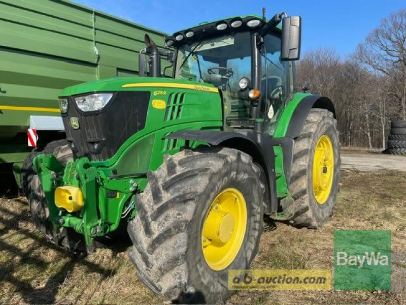 Traktor des Typs John Deere 6215 R, Gebrauchtmaschine in Großweitzschen (Bild 1)