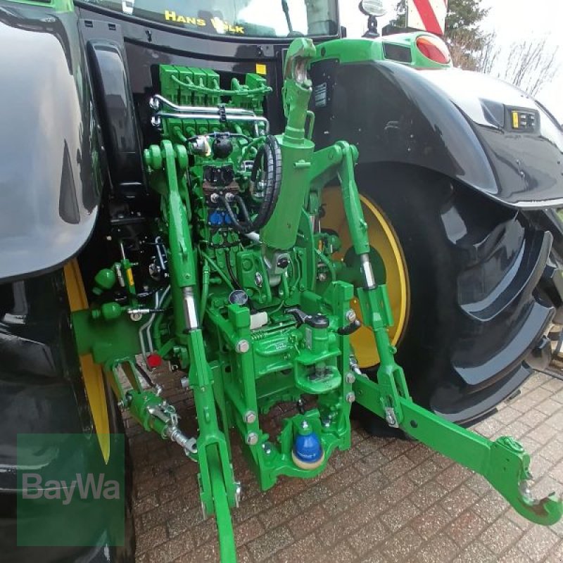 Traktor of the type John Deere 6215 R, Gebrauchtmaschine in Vilsbiburg (Picture 3)