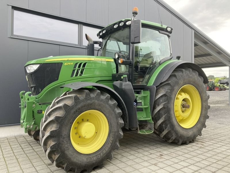 Traktor типа John Deere 6215 R, Gebrauchtmaschine в Wülfershausen an der Saale (Фотография 2)