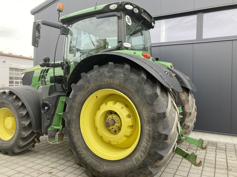 Traktor типа John Deere 6215 R, Gebrauchtmaschine в Wülfershausen an der Saale (Фотография 9)