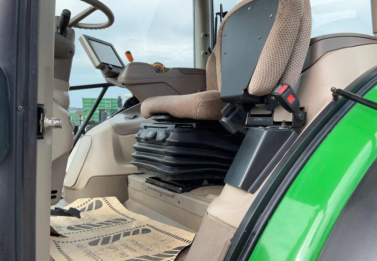 Traktor Türe ait John Deere 6215 R, Gebrauchtmaschine içinde Zwettl (resim 4)