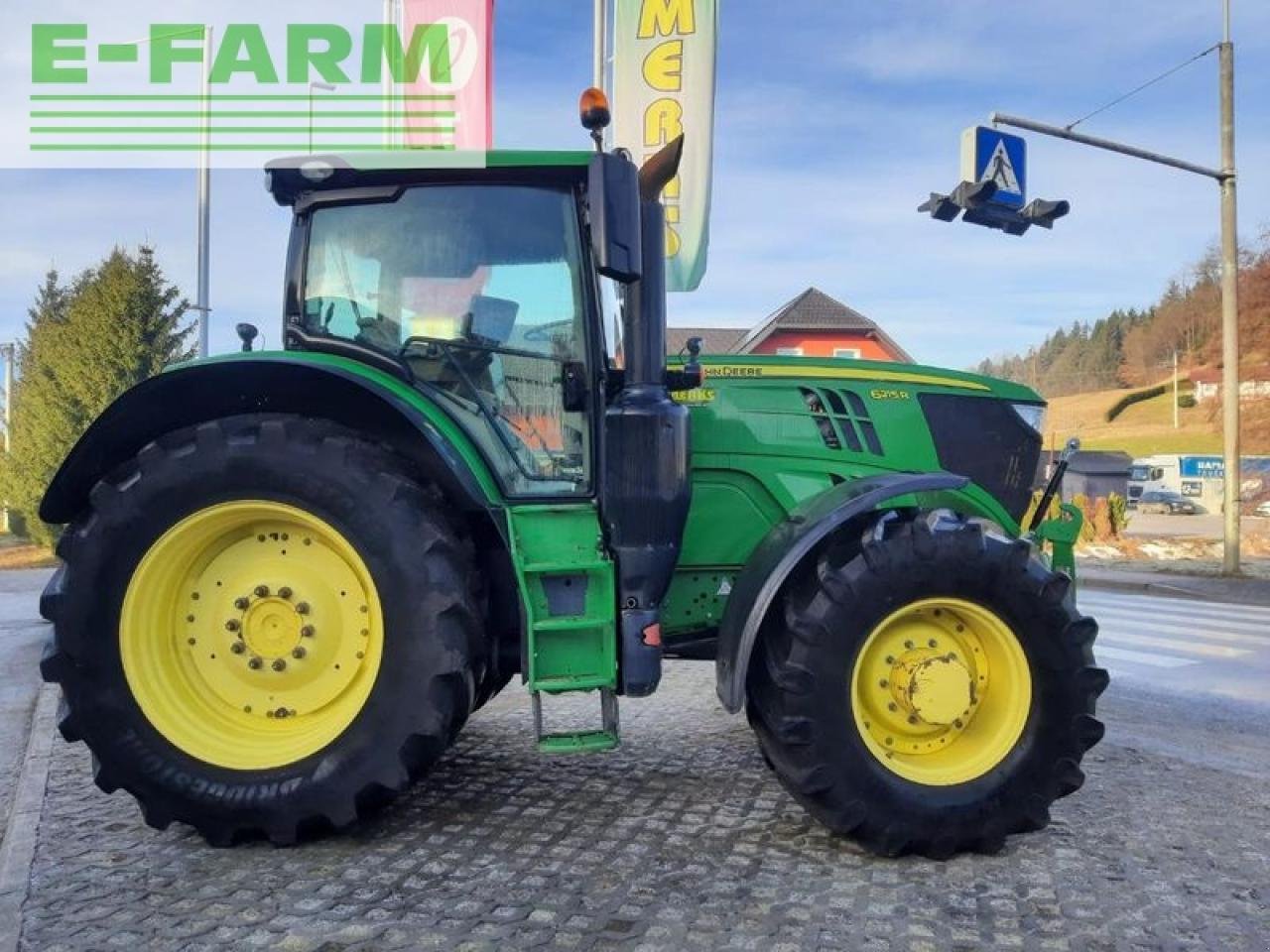 Traktor tipa John Deere 6215r-50km/h-, Gebrauchtmaschine u GROBELNO (Slika 4)