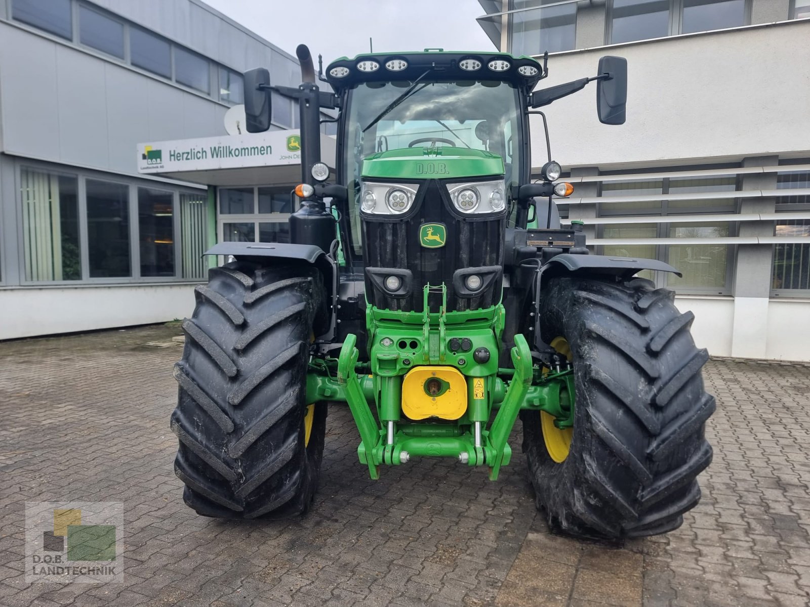 Traktor a típus John Deere 6215R 6R215 mit Reifendruckanalge, Gebrauchtmaschine ekkor: Regensburg (Kép 2)