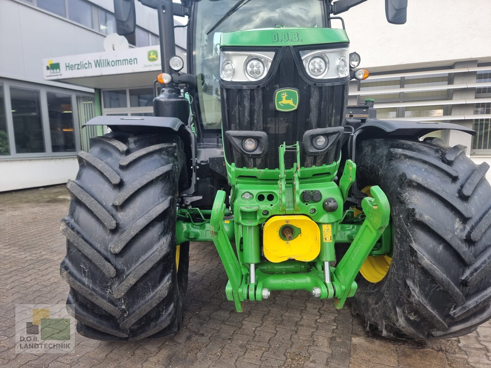 Traktor a típus John Deere 6215R 6R215 mit Reifendruckanalge, Gebrauchtmaschine ekkor: Regensburg (Kép 4)