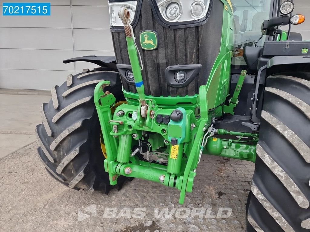 Traktor typu John Deere 6215R AP 4X4 AUTOTRAC READY - COMMAND ARM - TLS, Gebrauchtmaschine w Veghel (Zdjęcie 8)