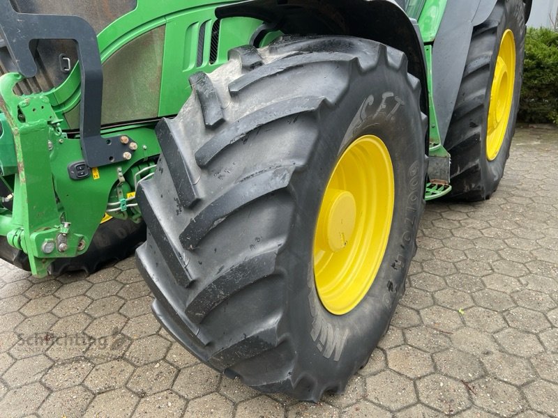 Traktor des Typs John Deere 6215R AP, Gebrauchtmaschine in Marxen (Bild 10)