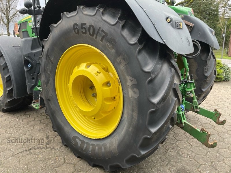 Traktor от тип John Deere 6215R AP, Gebrauchtmaschine в Marxen (Снимка 11)