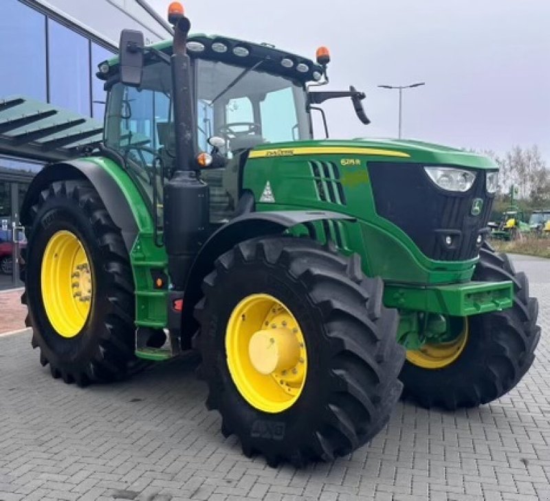 Traktor a típus John Deere 6215R AUTOPOWER, AUTOTRACREADY, NYE DÆK, Gebrauchtmaschine ekkor: Dronninglund (Kép 1)