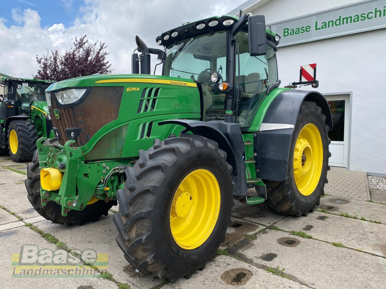 Traktor of the type John Deere 6215R AutoPowr FKH+FZW, Gebrauchtmaschine in Holthof (Picture 2)