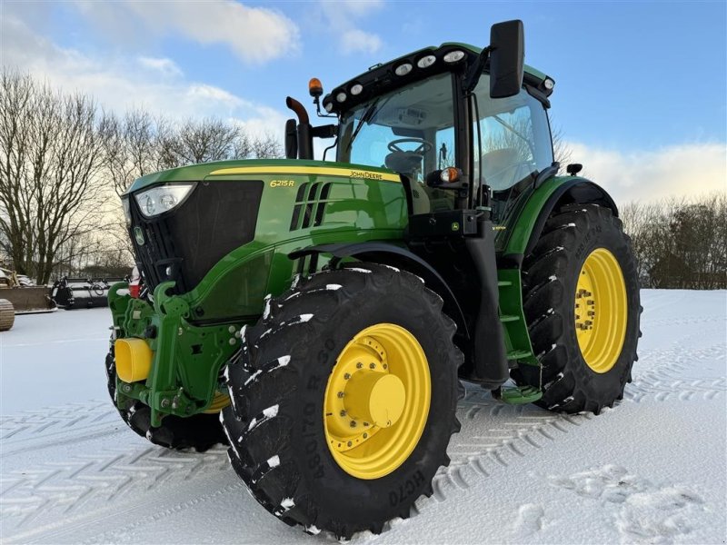 Traktor tip John Deere 6215R KUN 2600 TIMER OG FRONT PTO!, Gebrauchtmaschine in Nørager (Poză 1)