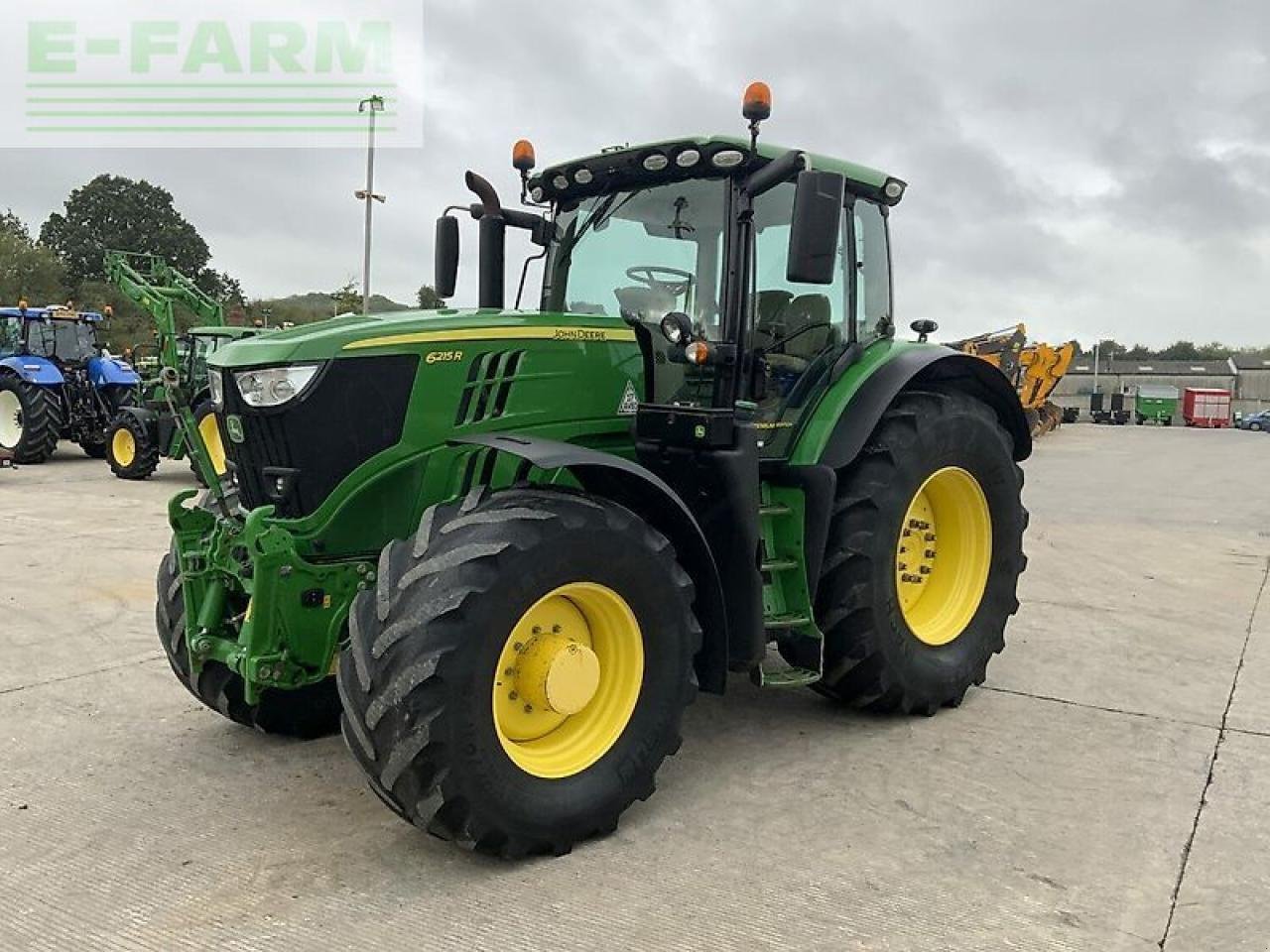 Traktor des Typs John Deere 6215r premium tractor (st21192), Gebrauchtmaschine in SHAFTESBURY (Bild 4)