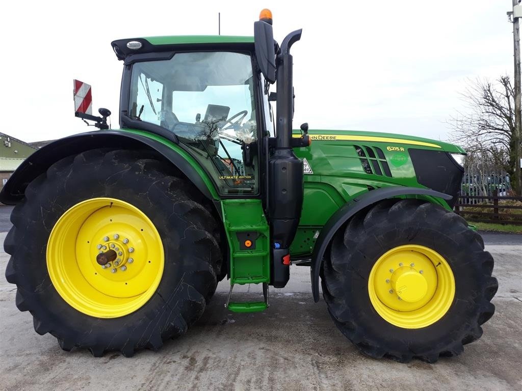 Traktor typu John Deere 6215R Ultimate Command Pro Frontlift, Gebrauchtmaschine v Toftlund (Obrázok 3)