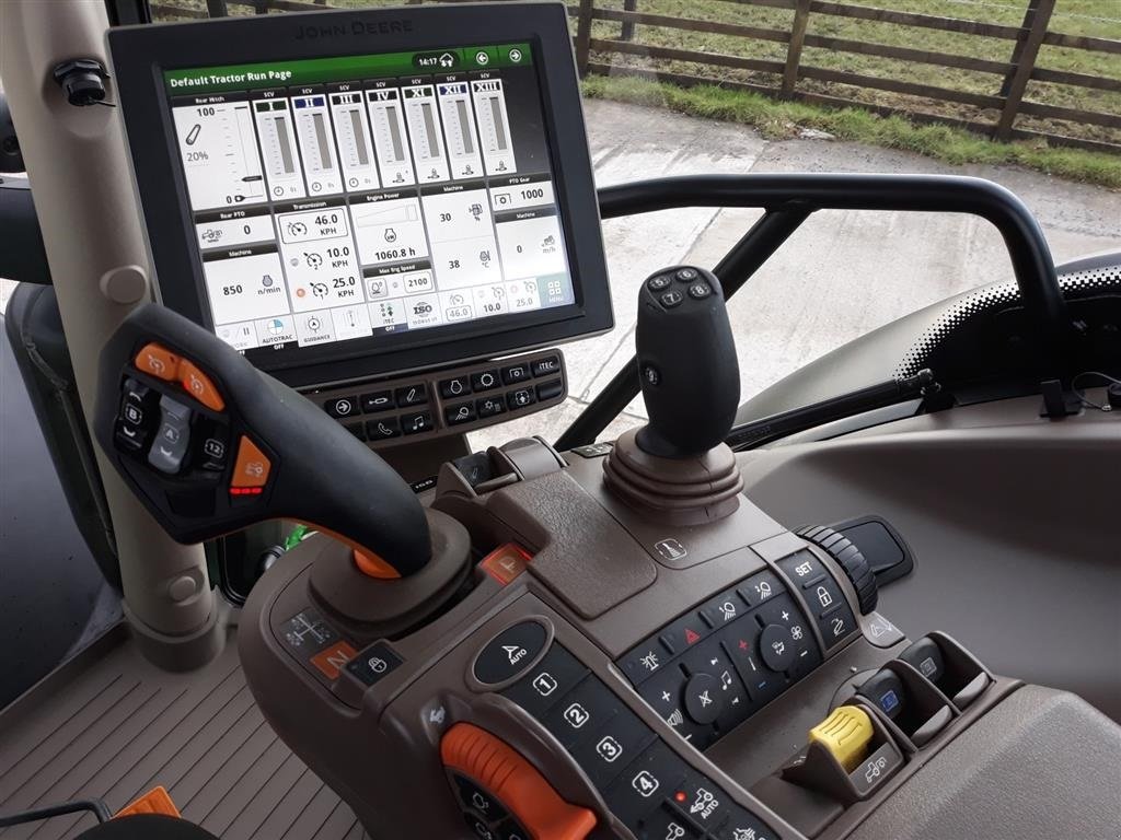 Traktor del tipo John Deere 6215R Ultimate Command Pro Frontlift, Gebrauchtmaschine en Toftlund (Imagen 6)