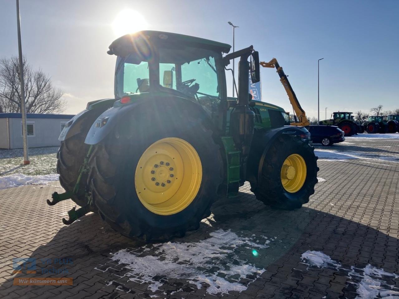 Traktor typu John Deere 6215R, Gebrauchtmaschine v Osterburg (Obrázek 3)