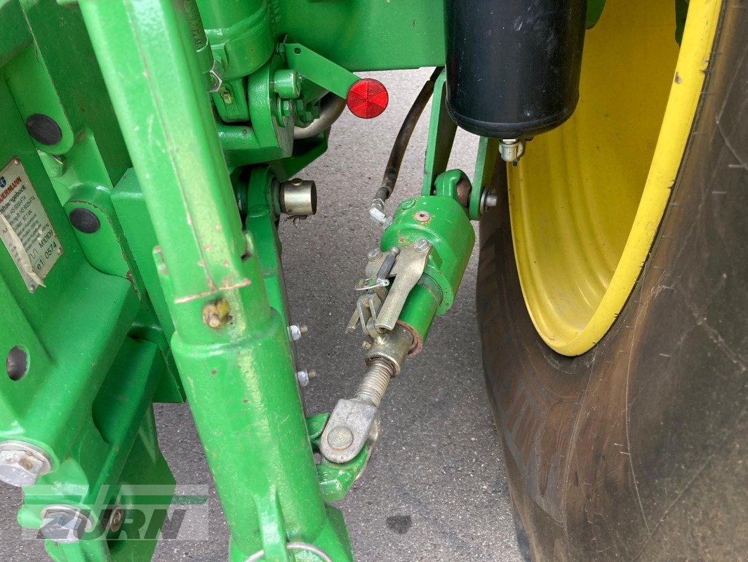 Traktor Türe ait John Deere 6215R, Gebrauchtmaschine içinde Inneringen (resim 8)