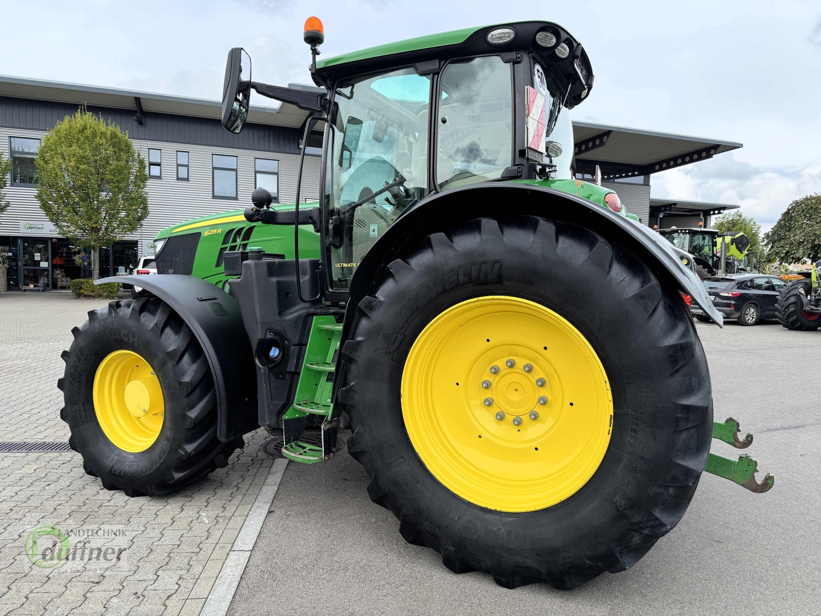 Traktor Türe ait John Deere 6215R, Gebrauchtmaschine içinde Hohentengen (resim 4)