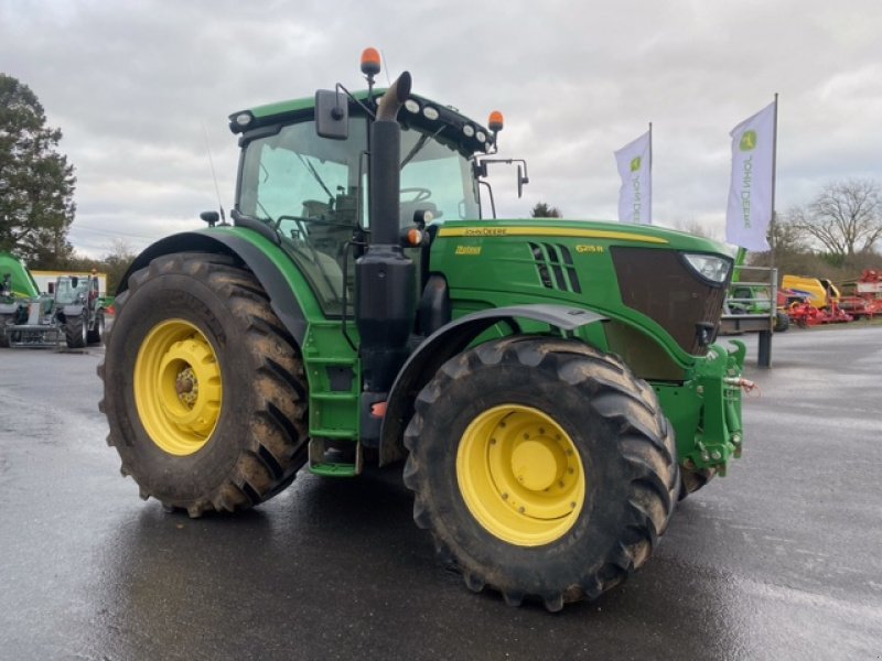 Traktor типа John Deere 6215R, Gebrauchtmaschine в Wargnies Le Grand (Фотография 3)