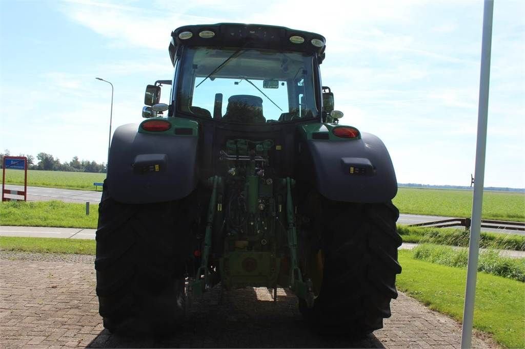 Traktor Türe ait John Deere 6215R, Gebrauchtmaschine içinde Bant (resim 4)