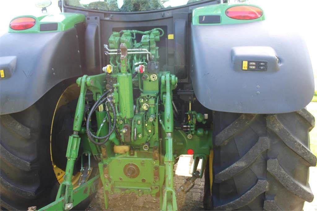 Traktor Türe ait John Deere 6215R, Gebrauchtmaschine içinde Bant (resim 5)