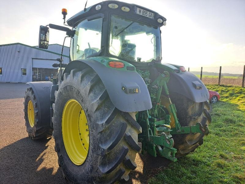 Traktor typu John Deere 6215R, Gebrauchtmaschine w SAINT GENEST D'AMBIERE (Zdjęcie 3)